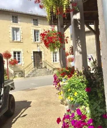 La Belle Vienne 3* Exideuil-sur-Vienne