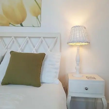 La Belle Vienne Bed & Breakfast 3*
