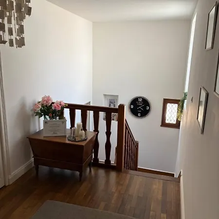 La Belle Vienne Bed & Breakfast 3*