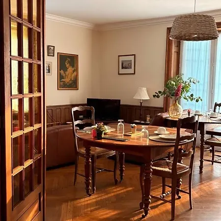 La Belle Vienne 3* Exideuil-sur-Vienne