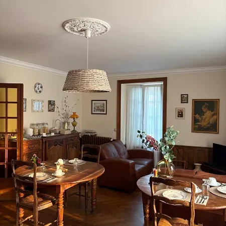 La Belle Vienne Bed and Breakfast 3*