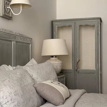 Bed and Breakfast La Belle Vienne 3*