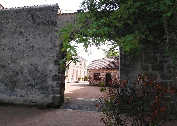 La Belle Vienne Alojamento de Acomodação e Pequeno-almoço Exideuil-sur-Vienne