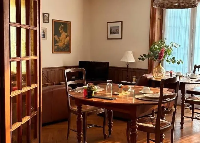 La Belle Vienne 3* Exideuil-sur-Vienne