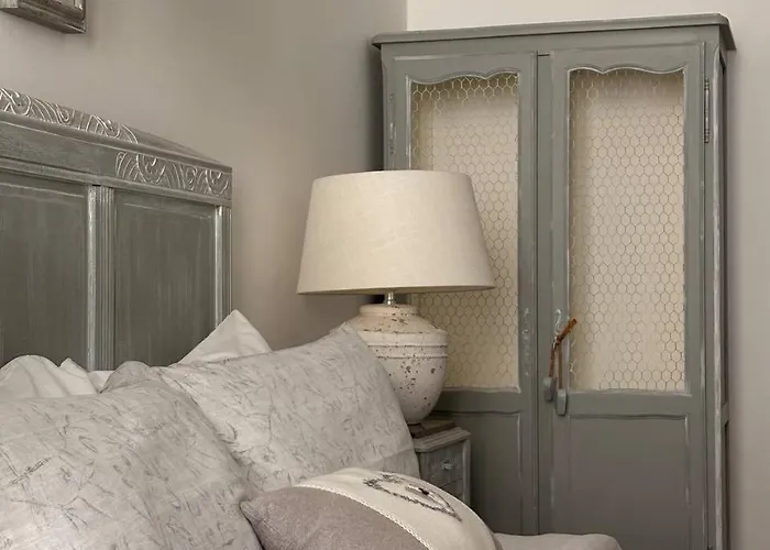 Alojamento de Acomodação e Pequeno-almoço La Belle Vienne 3*